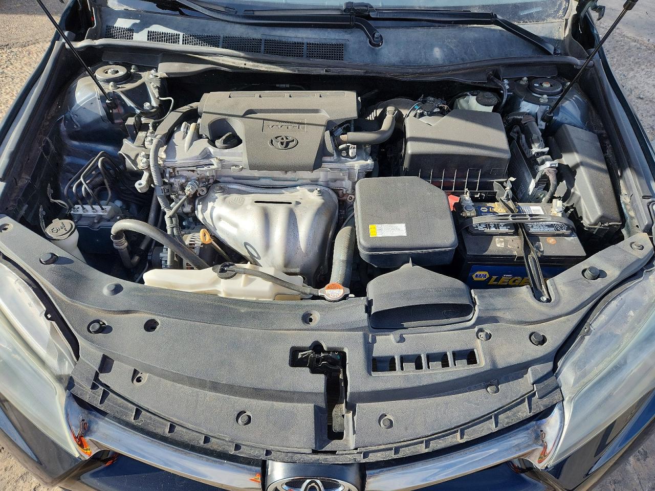 2016 TOYOTA CAMRY SE photo 11