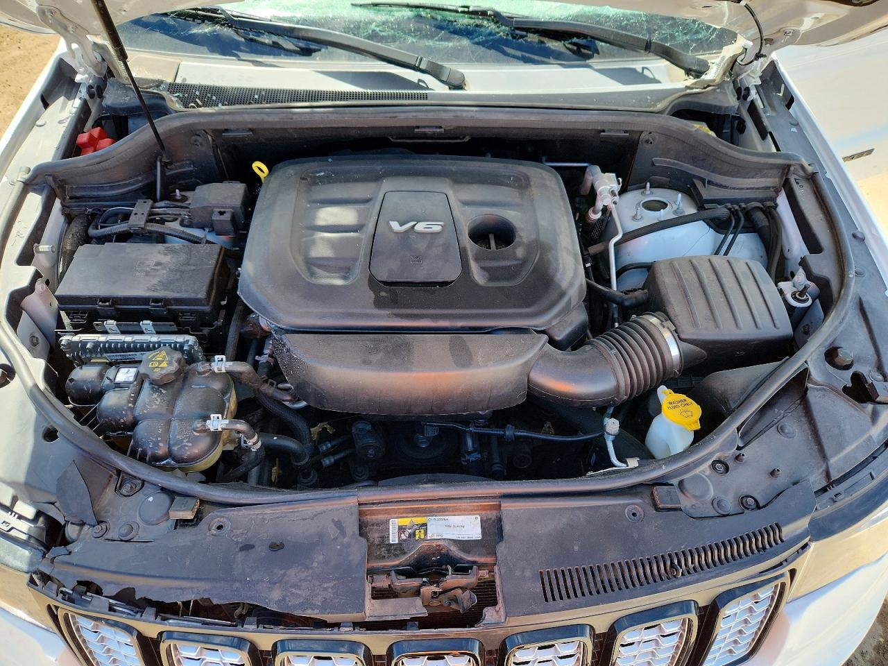 2018 JEEP GRAND CHEROKEE LAREDO photo 21
