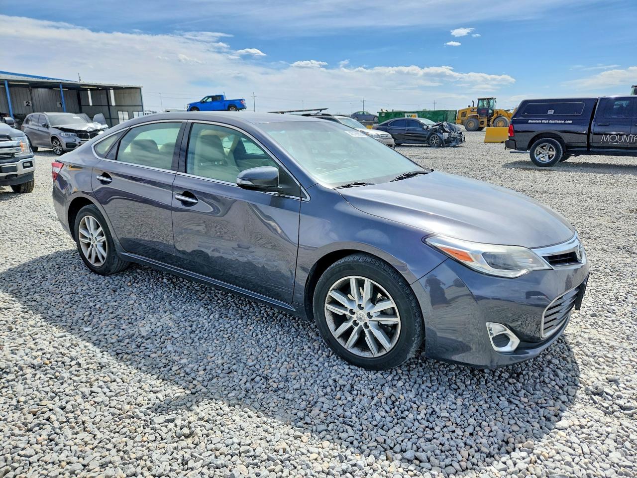 2013 TOYOTA AVALON XLE photo 7
