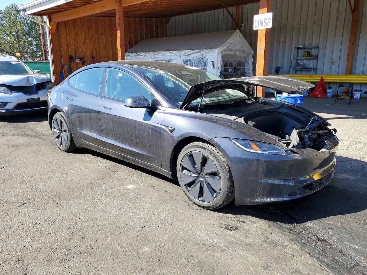 2024 TESLA MODEL 3 photo 7