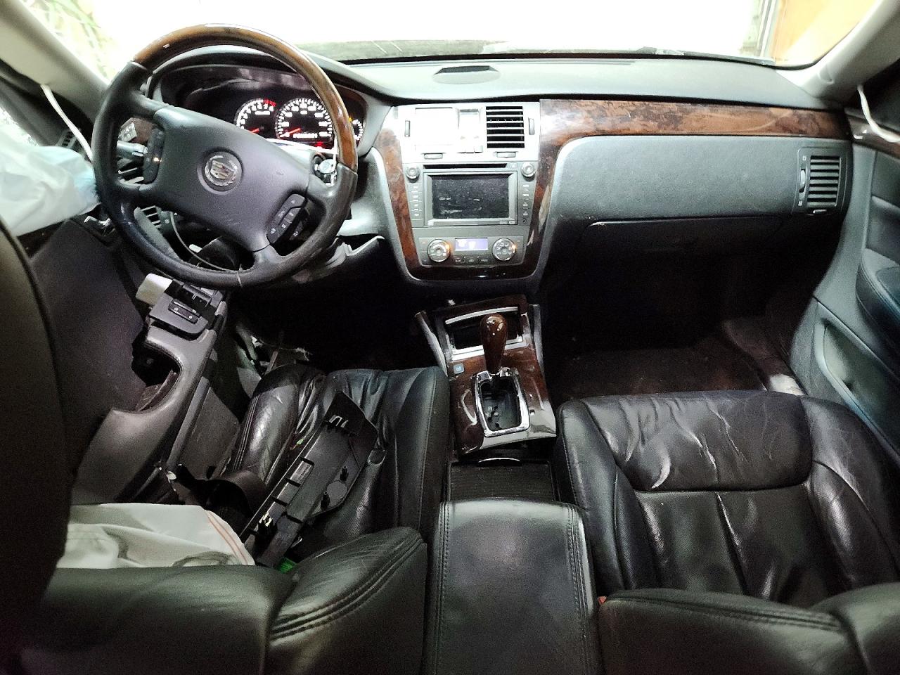 2010 CADILLAC DTS PREMIUM COLLECTION photo 8