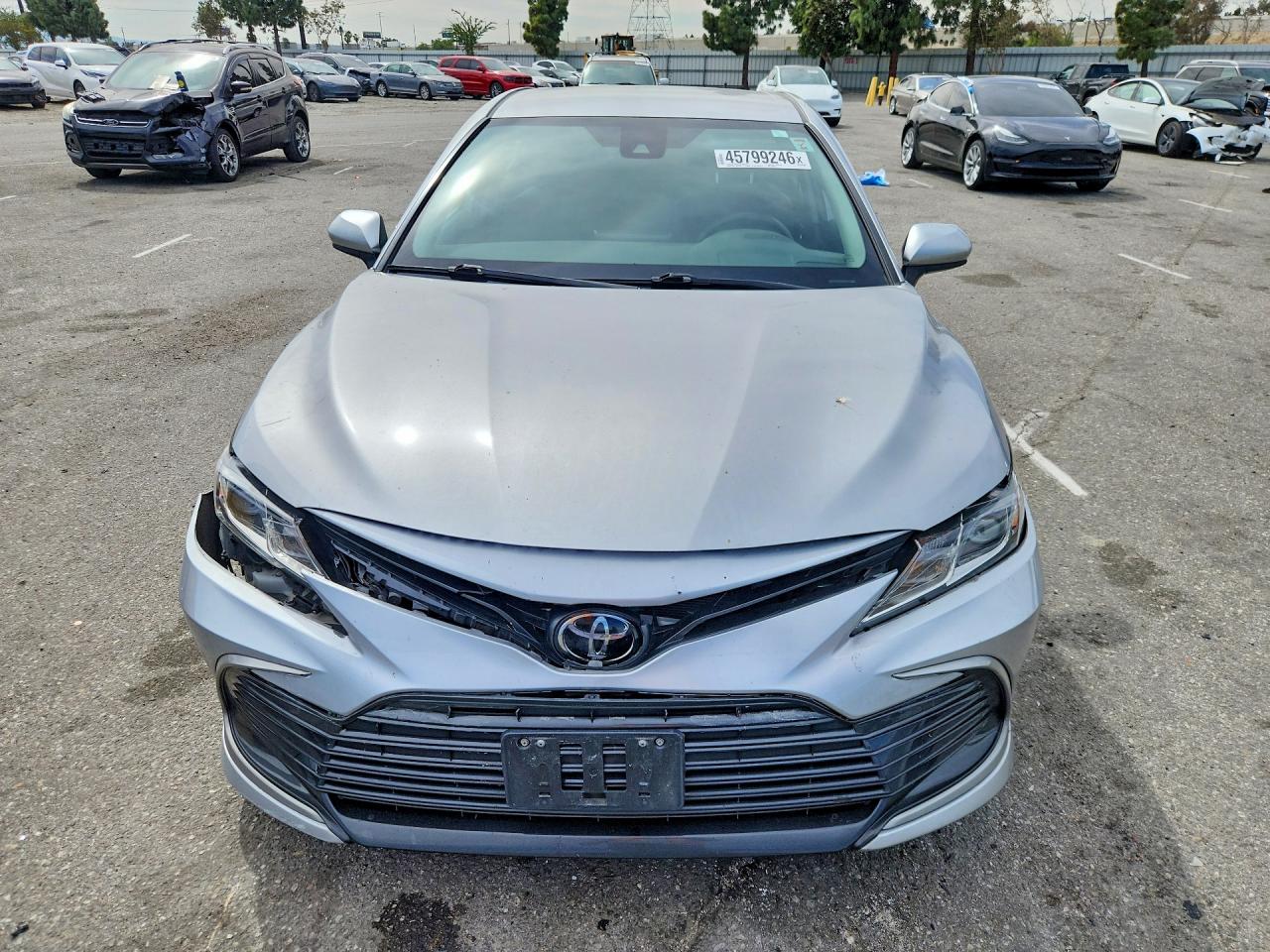 2021 TOYOTA CAMRY LE photo 13