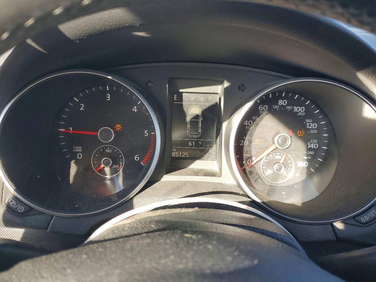 2014 VOLKSWAGEN JETTA TDI photo 9