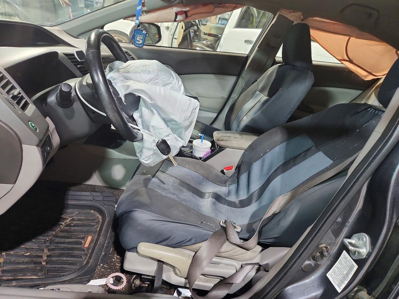 2012 HONDA CIVIC LX photo 7