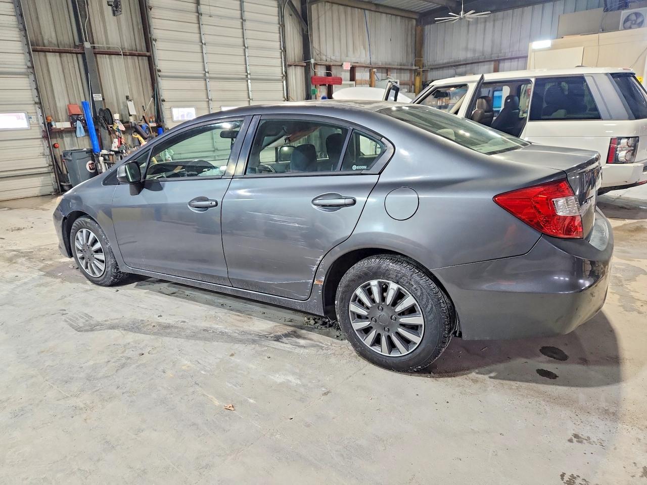 2012 HONDA CIVIC LX photo 2