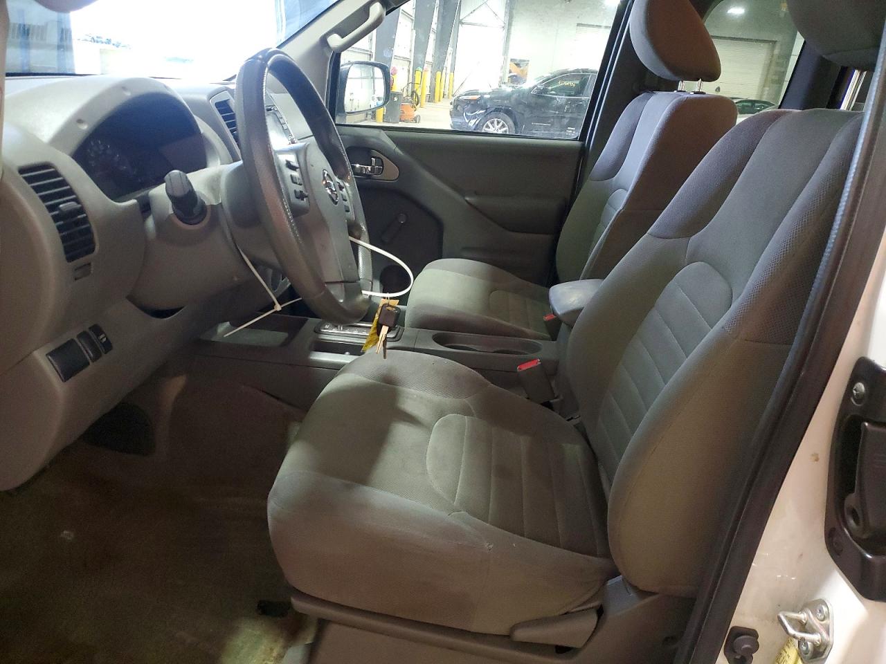 2017 NISSAN FRONTIER S photo 13