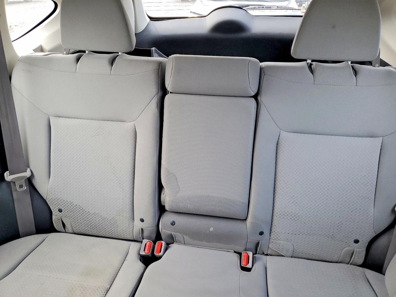 2016 HONDA CR-V LX photo 10