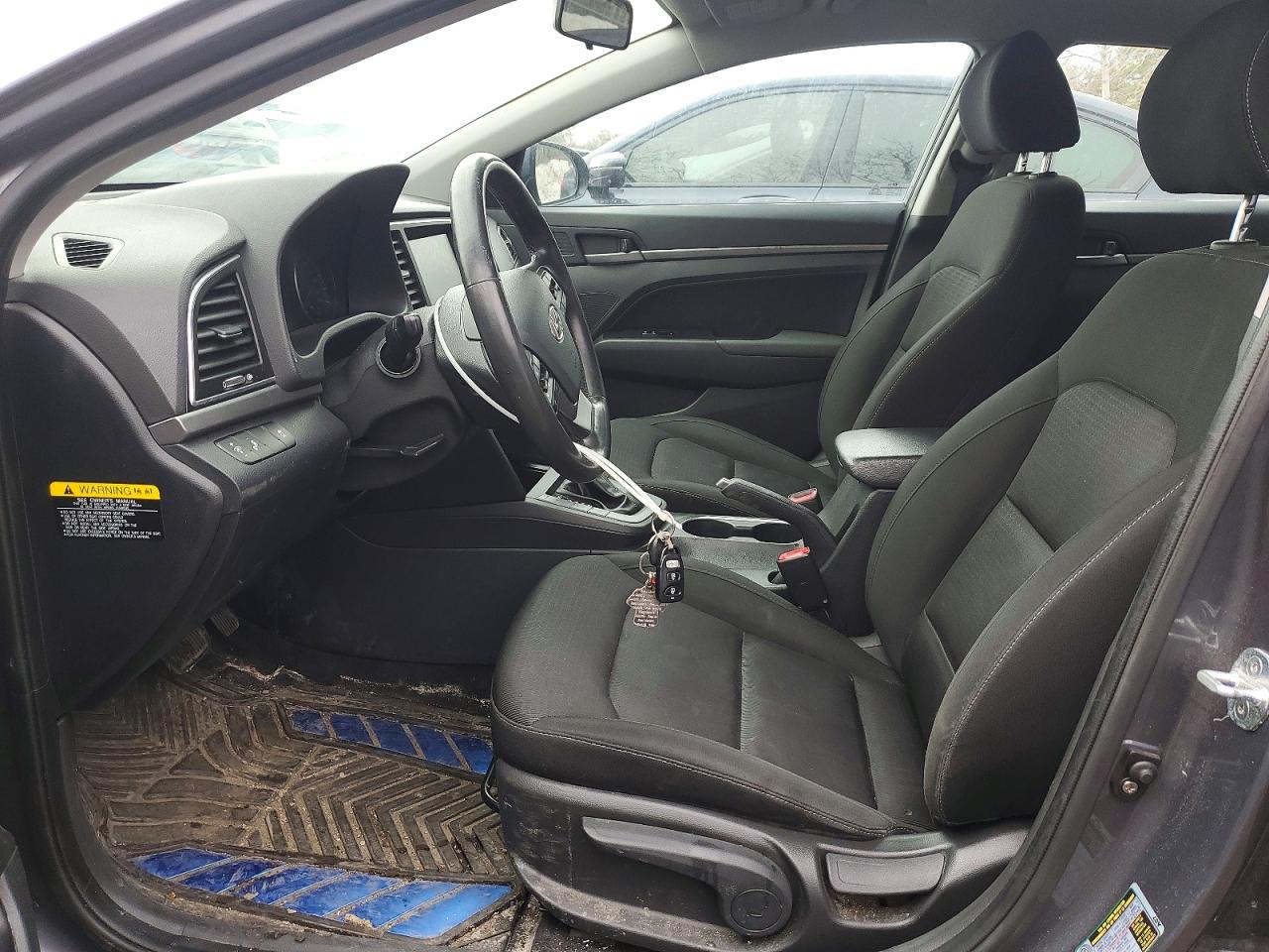 2017 HYUNDAI ELANTRA SE photo 13