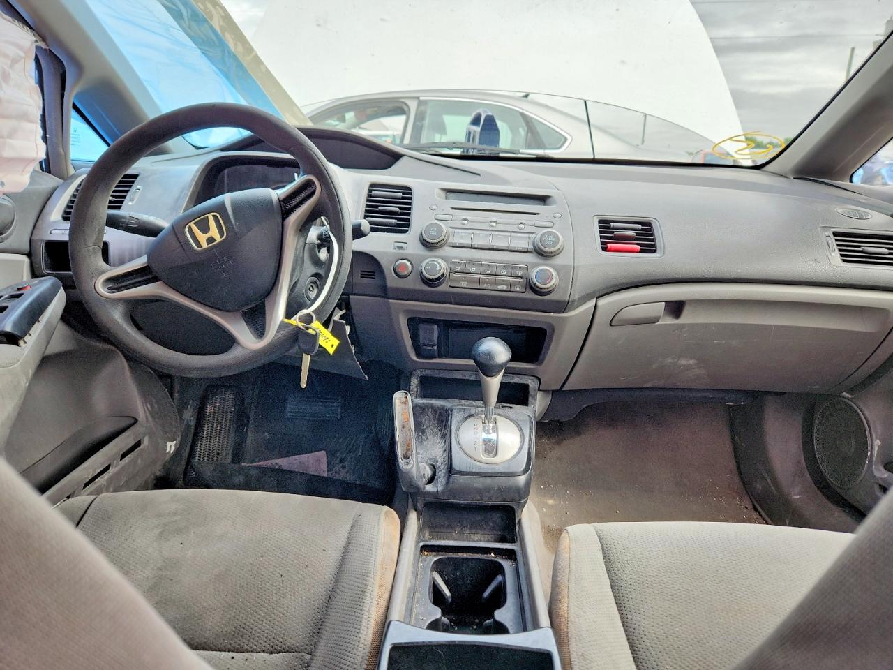 2010 HONDA CIVIC VP photo 22