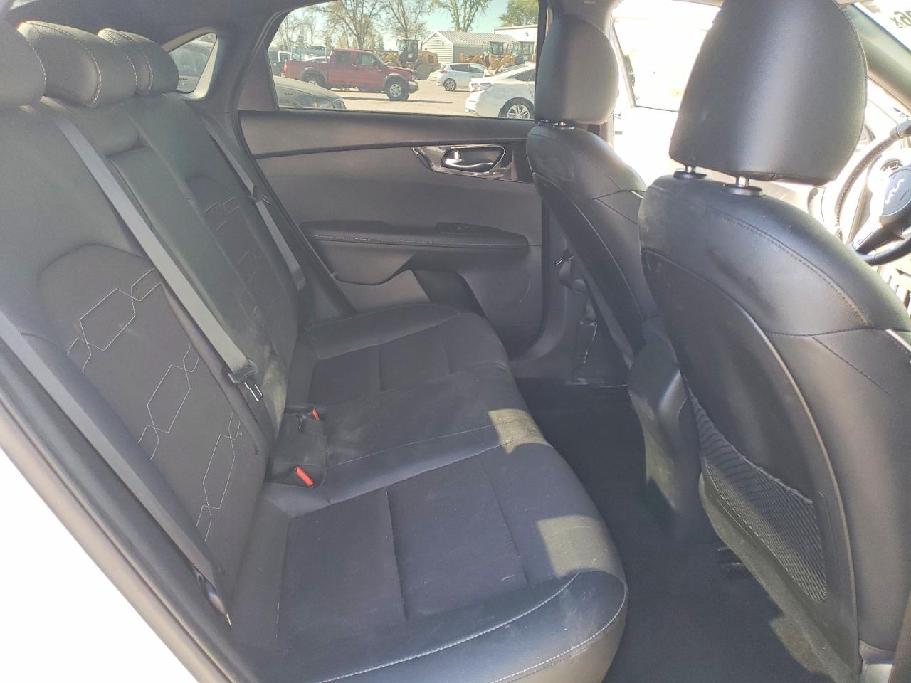2024 KIA FORTE GT-LINE photo 28