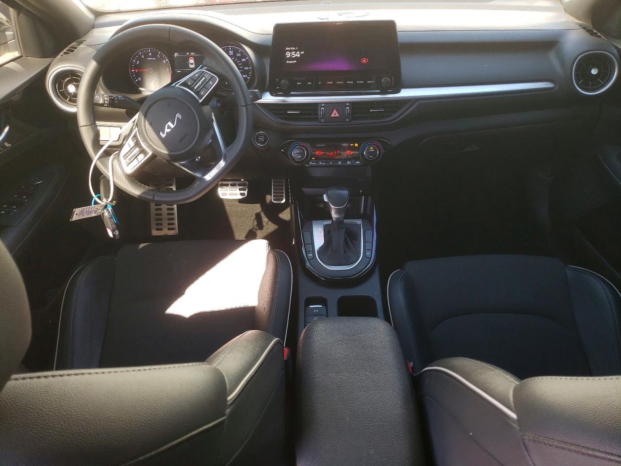 2024 KIA FORTE GT-LINE photo 22