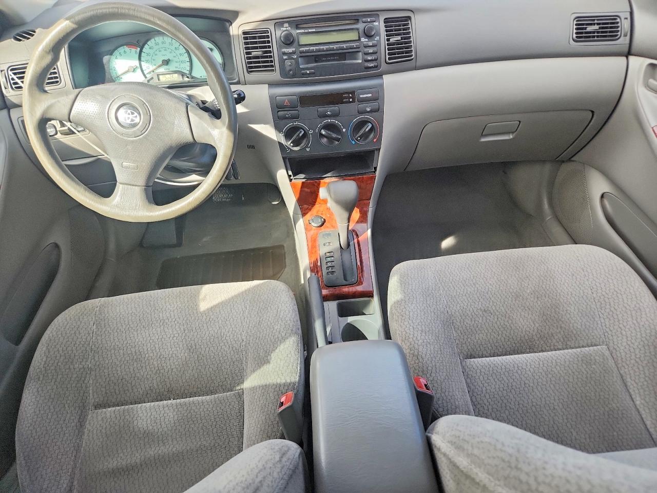 2004 TOYOTA COROLLA CE photo 8