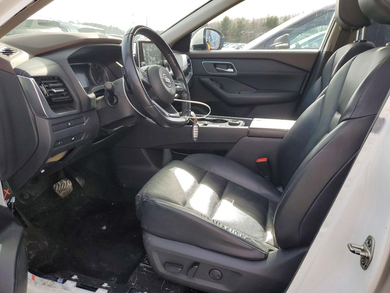 2021 NISSAN ROGUE SV photo 7