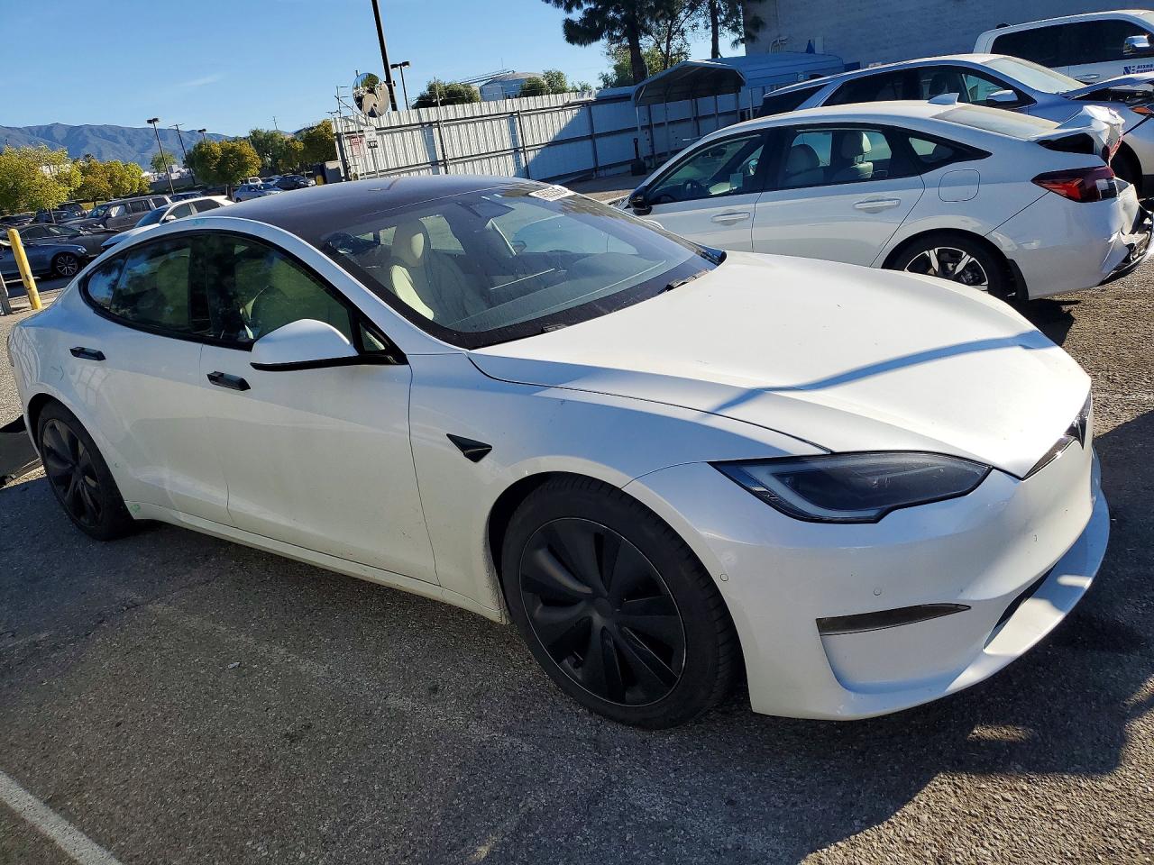 2022 TESLA MODEL S photo 4