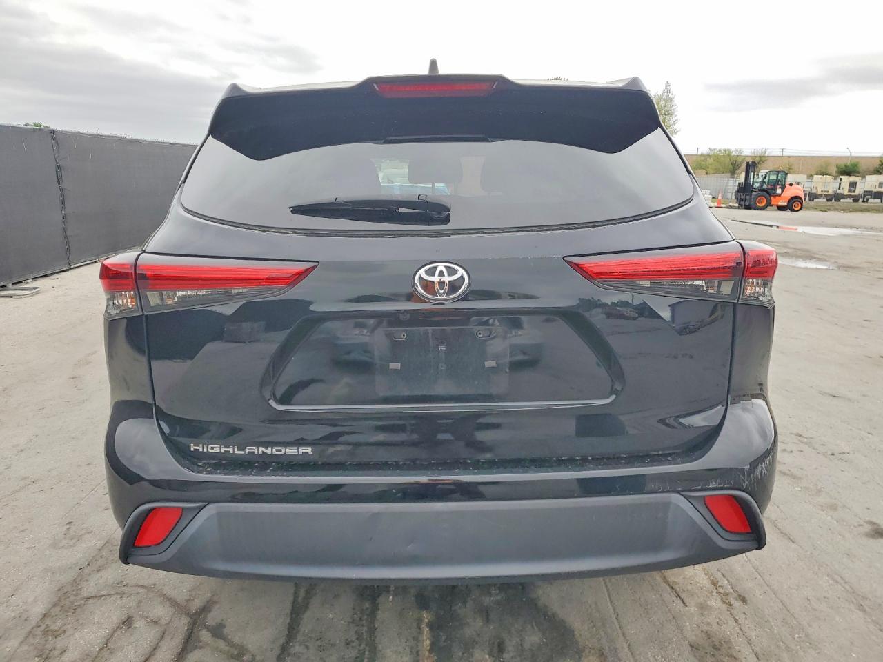 2022 TOYOTA HIGHLANDER L photo 16
