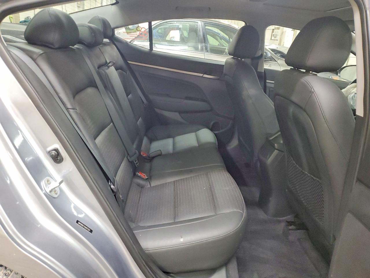 2017 HYUNDAI ELANTRA LIMITED photo 28