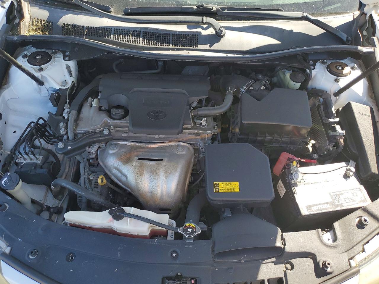 2014 TOYOTA CAMRY SE photo 11