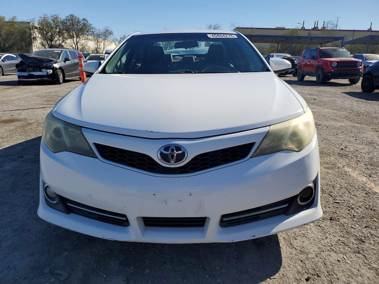 2014 TOYOTA CAMRY SE photo 5
