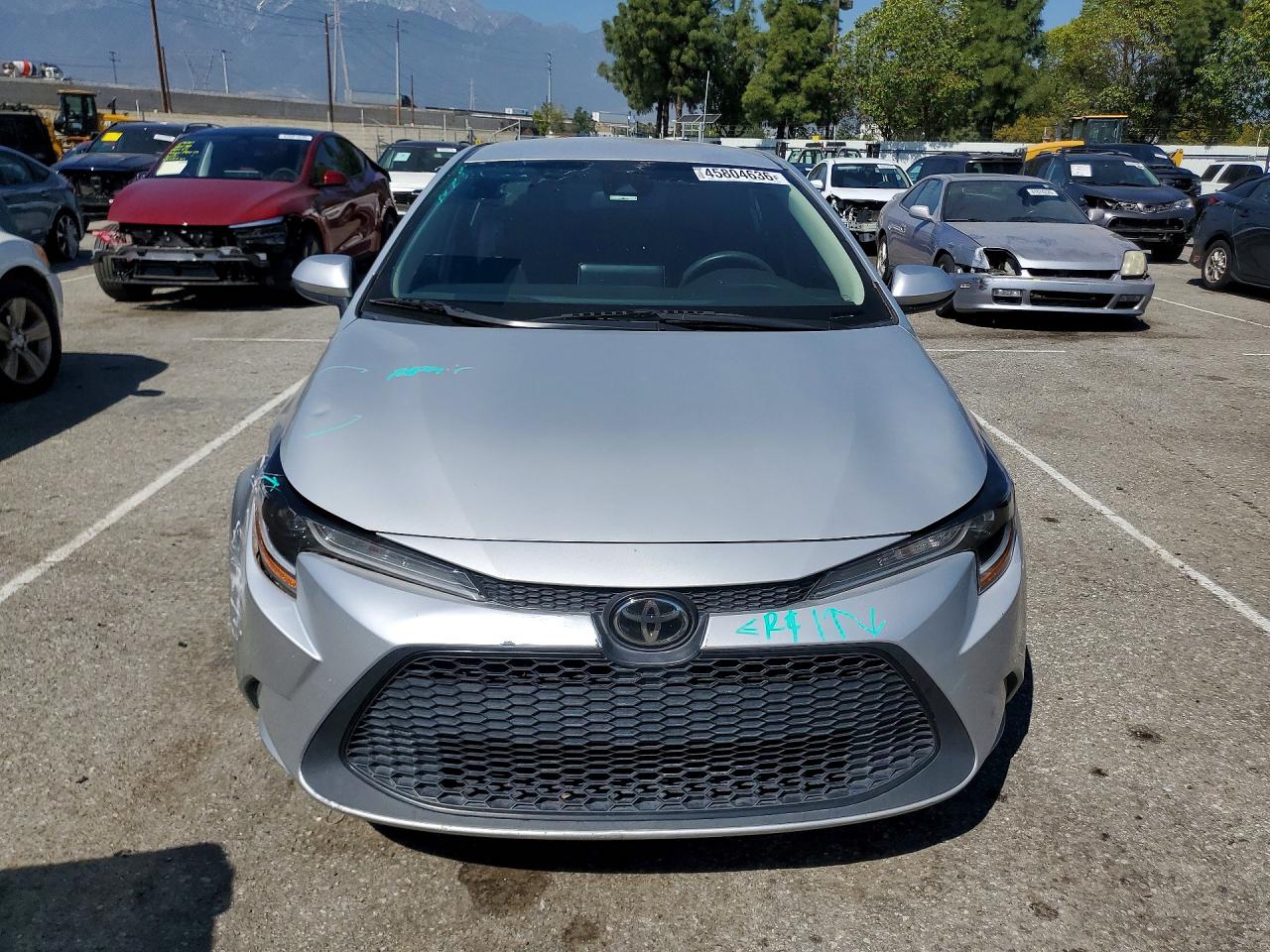 2021 TOYOTA COROLLA LE photo 5