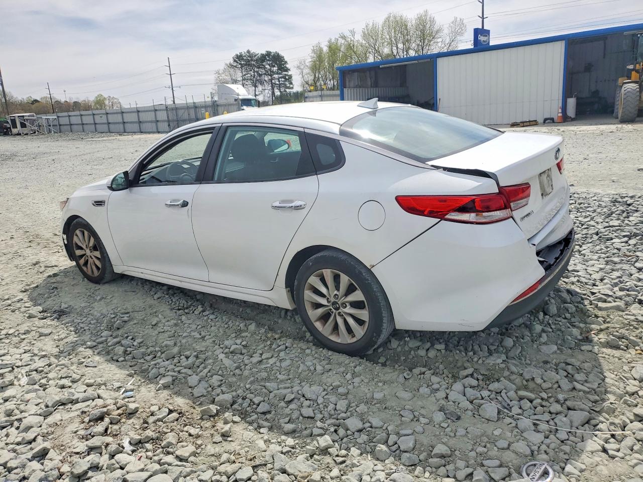 2017 KIA OPTIMA LX photo 2