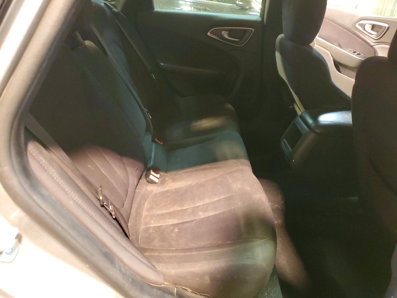 2015 CHRYSLER 200 LIMITED photo 19