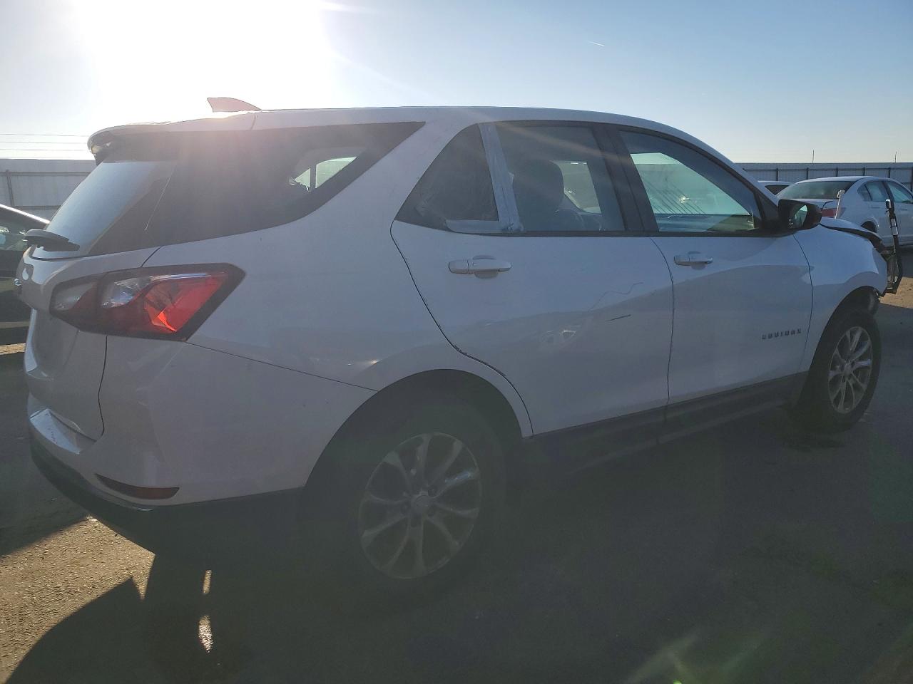 2018 CHEVROLET EQUINOX LS photo 7