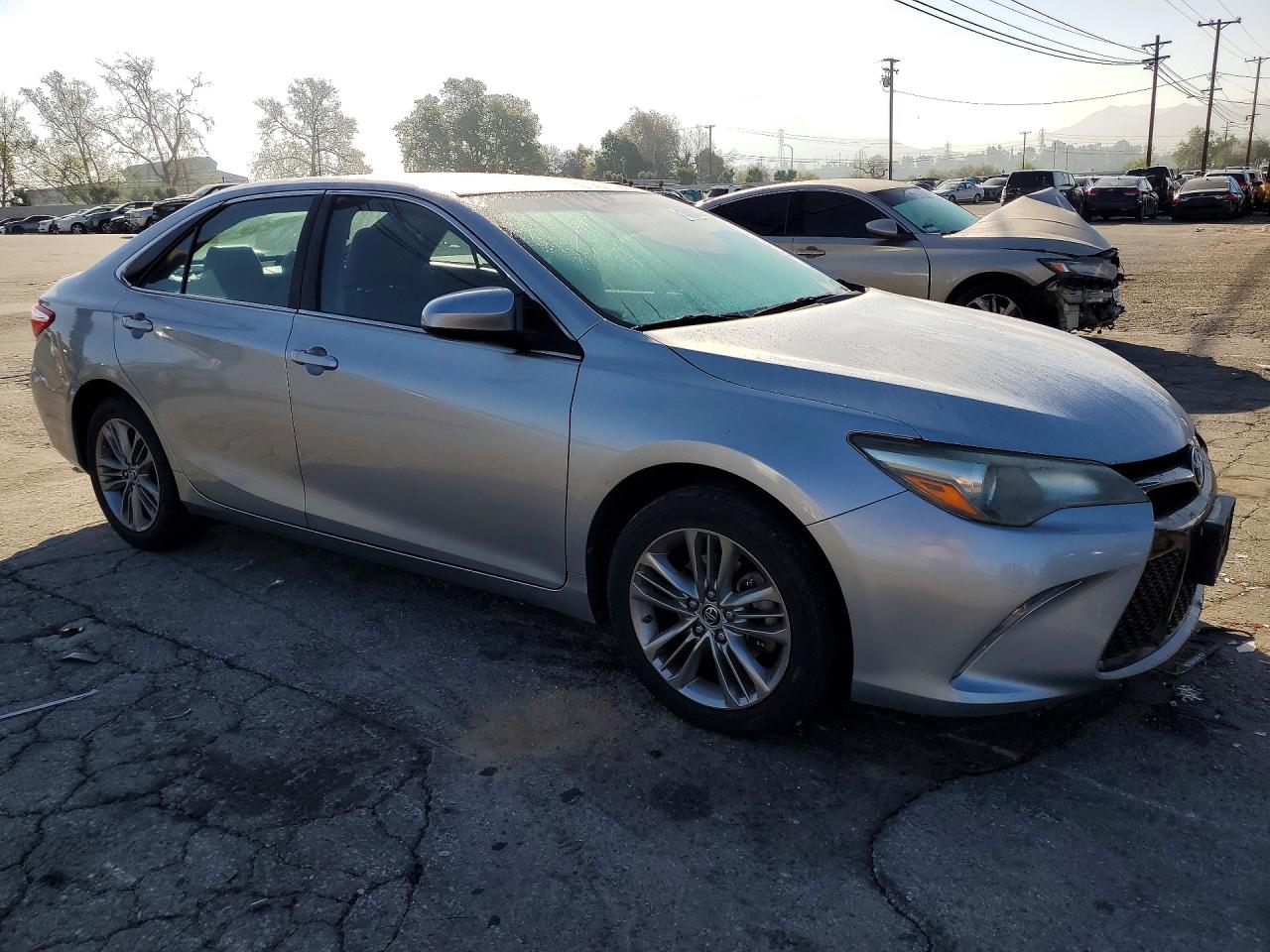 2016 TOYOTA CAMRY SE photo 7