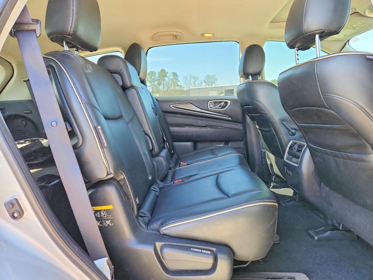 2020 INFINITI QX60 PURE photo 31