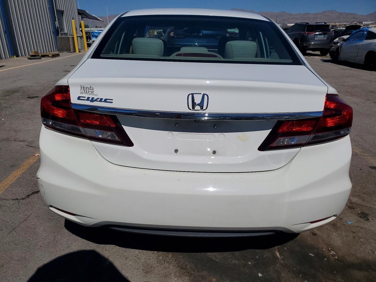 2015 HONDA CIVIC LX photo 6