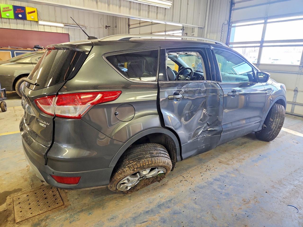 2016 FORD ESCAPE TITANIUM photo 3