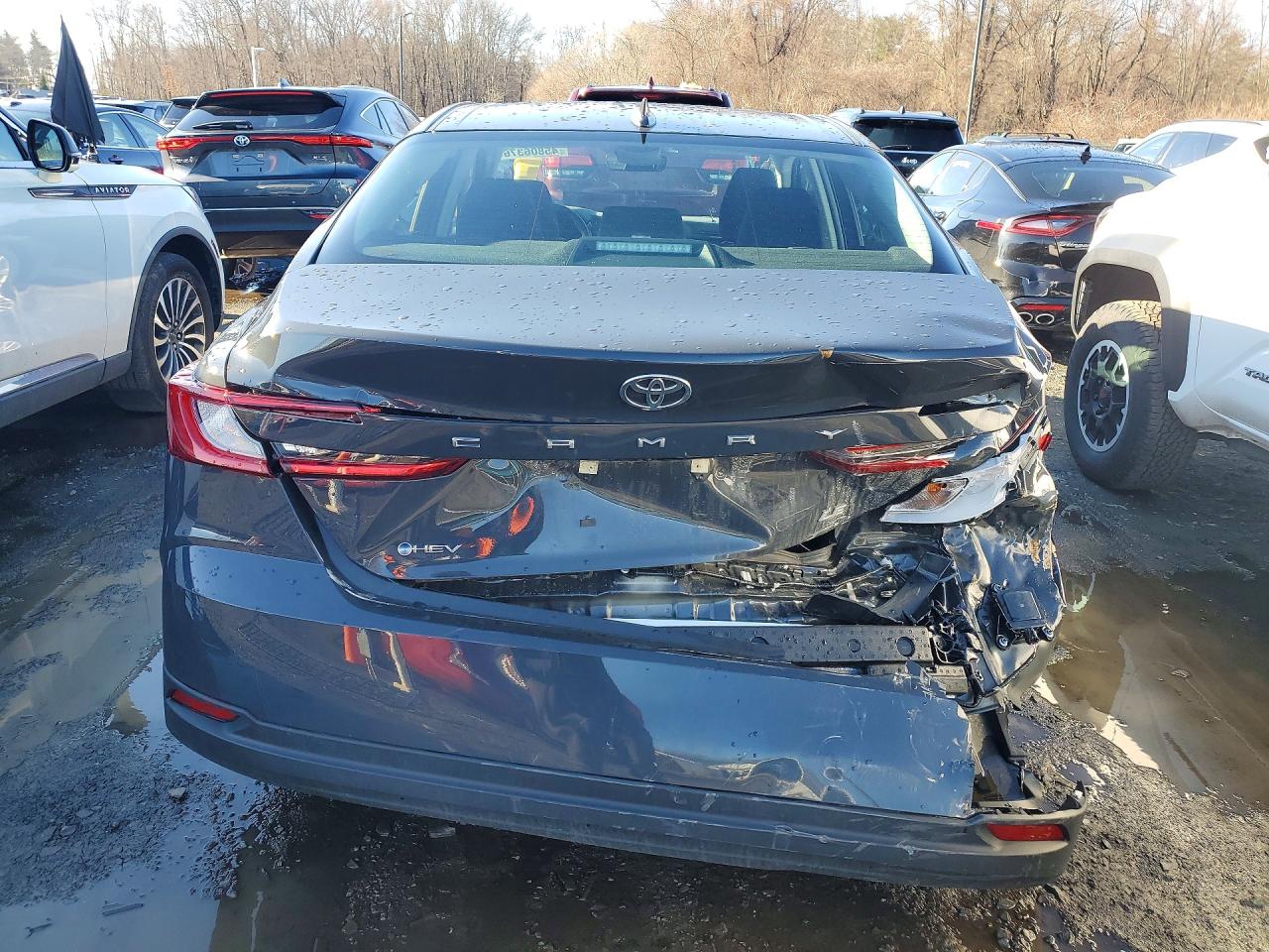 2025 TOYOTA CAMRY LE photo 16
