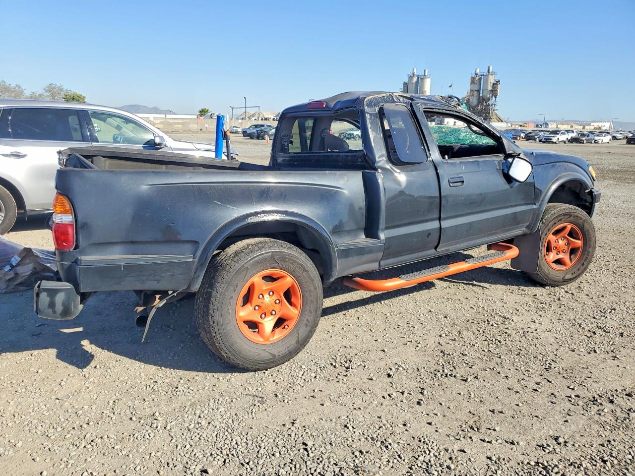 2001 TOYOTA TACOMA PRERUNNER V6 photo 3