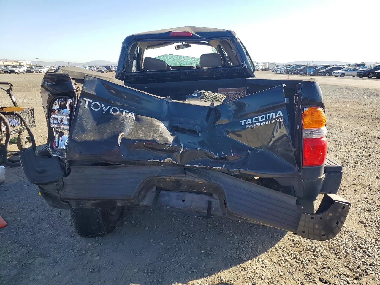2001 TOYOTA TACOMA PRERUNNER V6 photo 6
