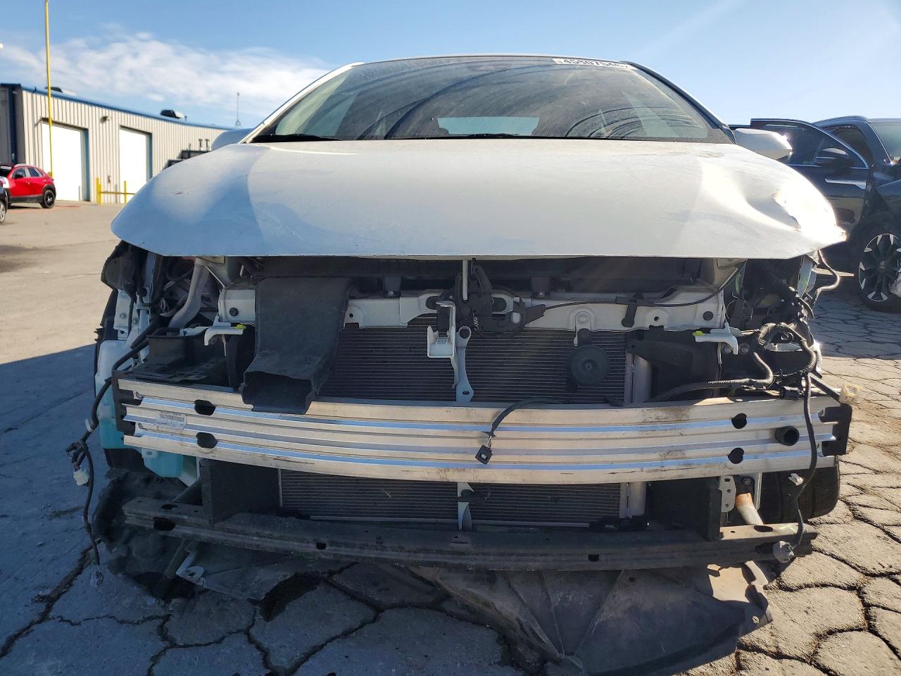 2021 TOYOTA COROLLA LE photo 5