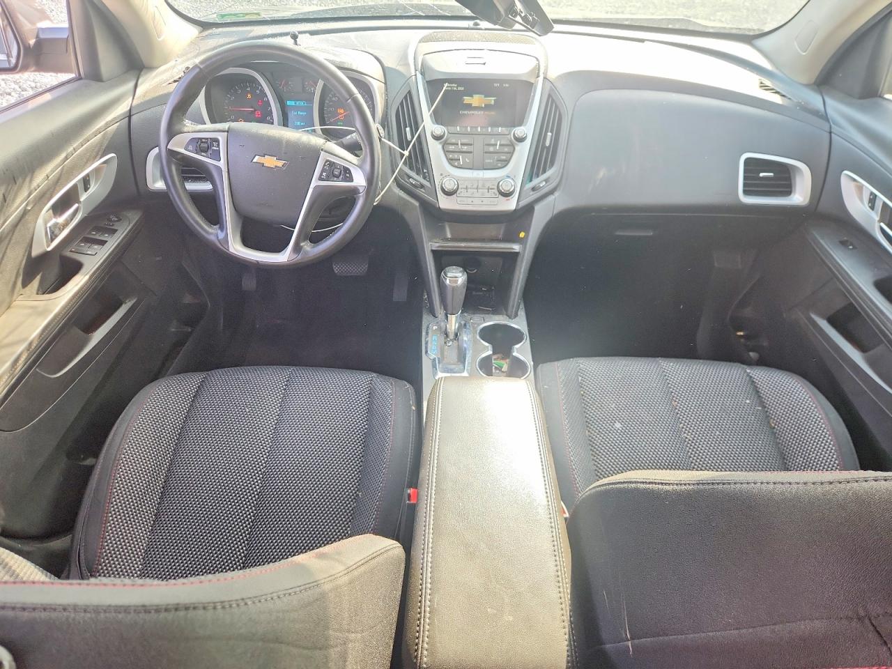 2017 CHEVROLET EQUINOX photo 8