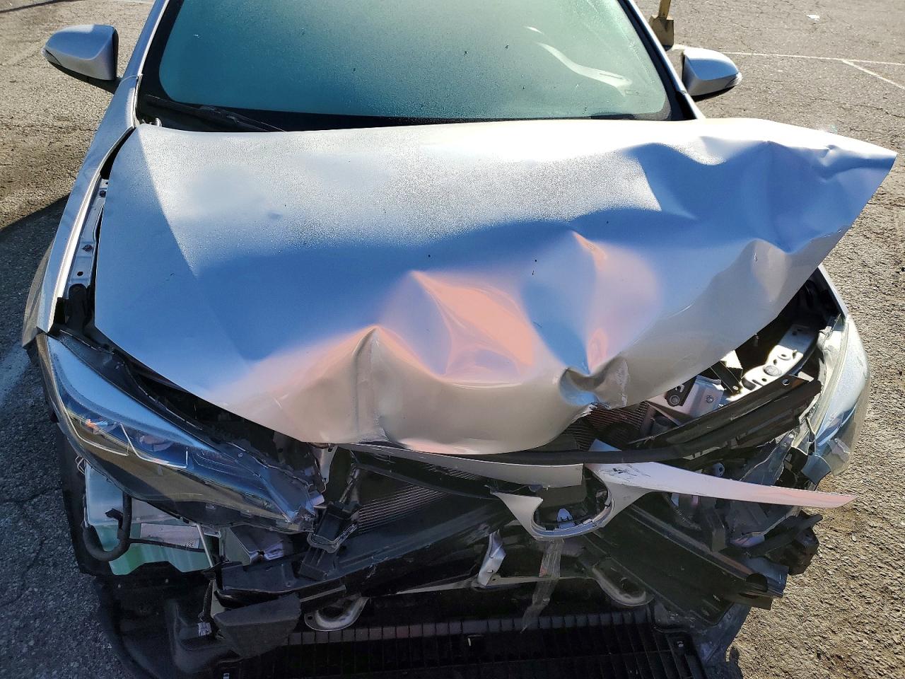 2018 TOYOTA COROLLA SE photo 41