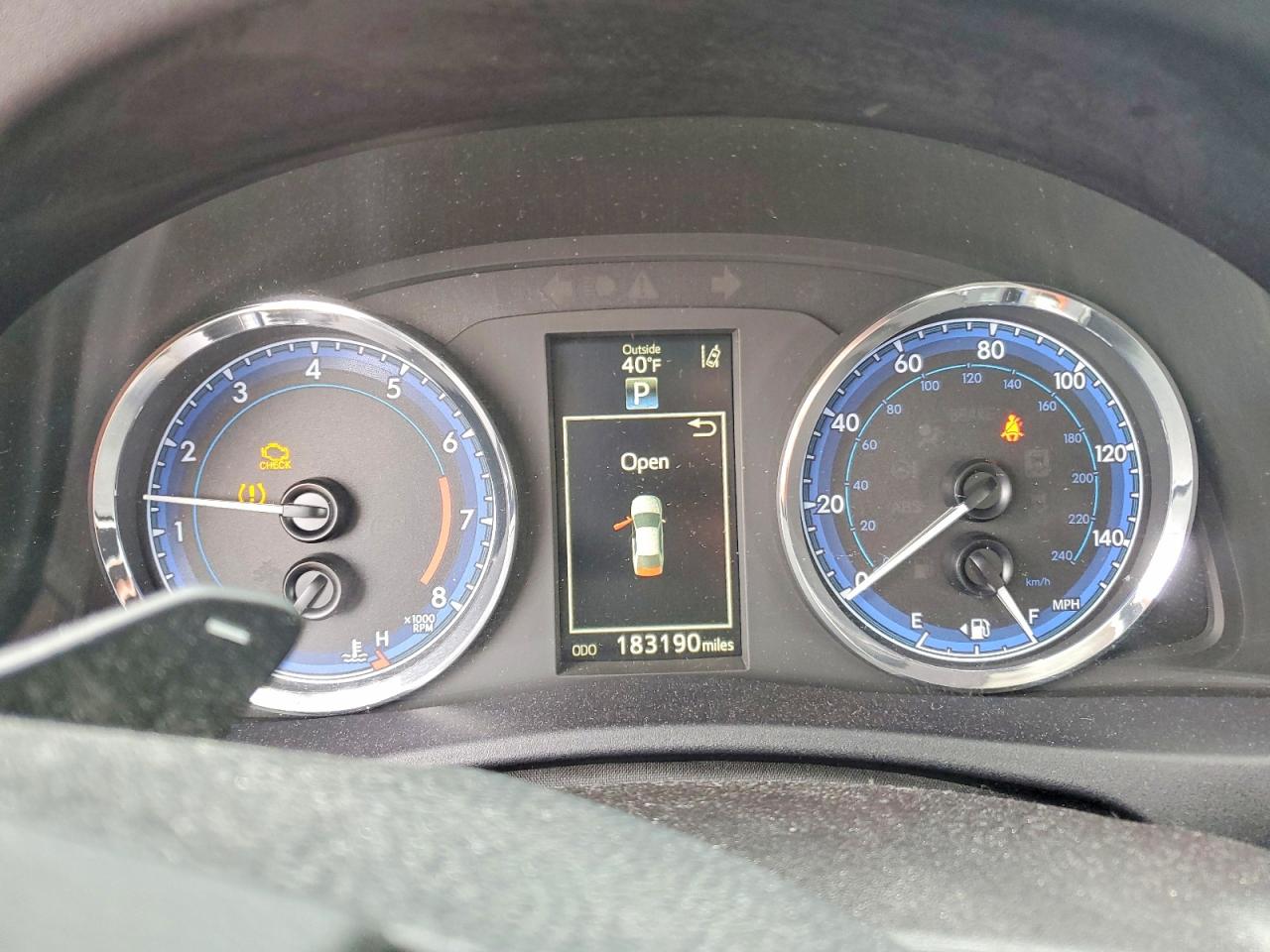 2017 TOYOTA COROLLA SE photo 17