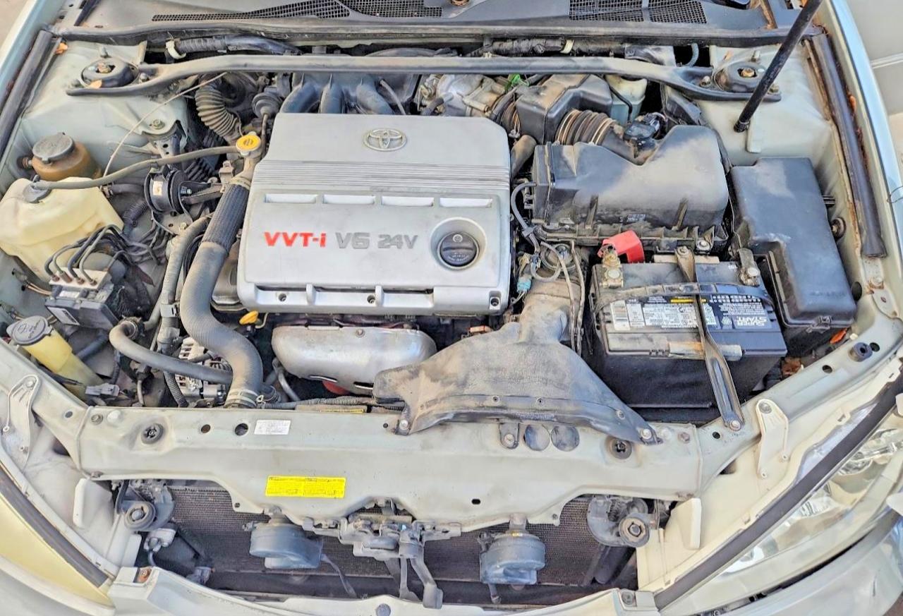 2005 TOYOTA CAMRY XLE V6 photo 21