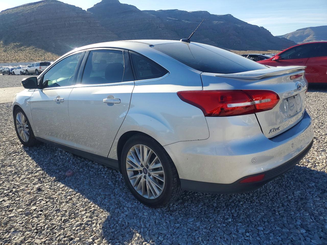 2017 FORD FOCUS TITANIUM photo 3