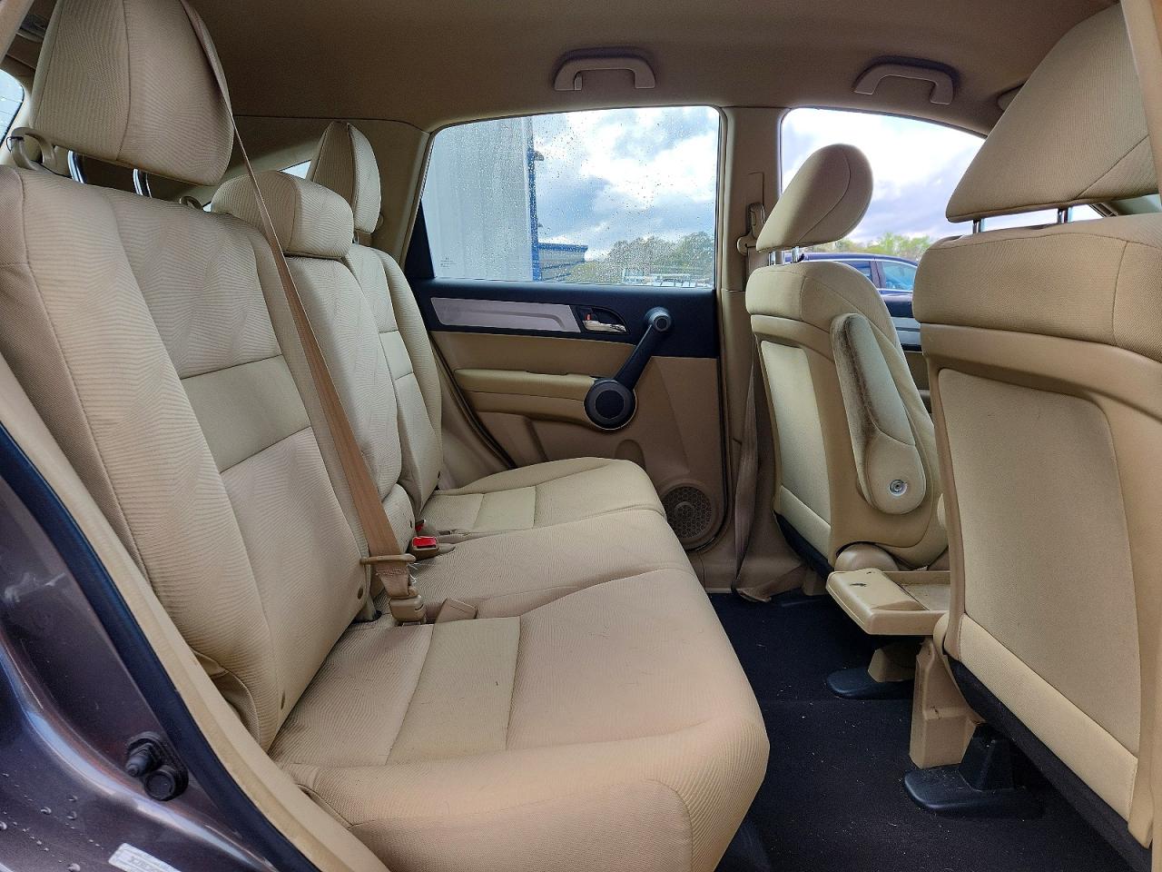 2010 HONDA CR-V LX photo 21