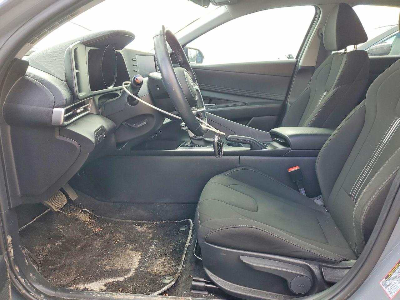 2022 HYUNDAI ELANTRA SEL photo 19