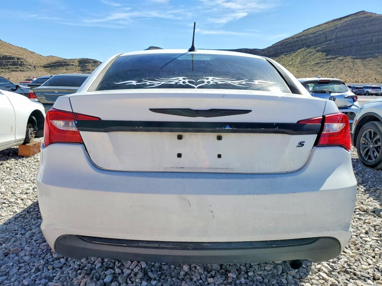 2013 CHRYSLER 200 TOURING photo 11