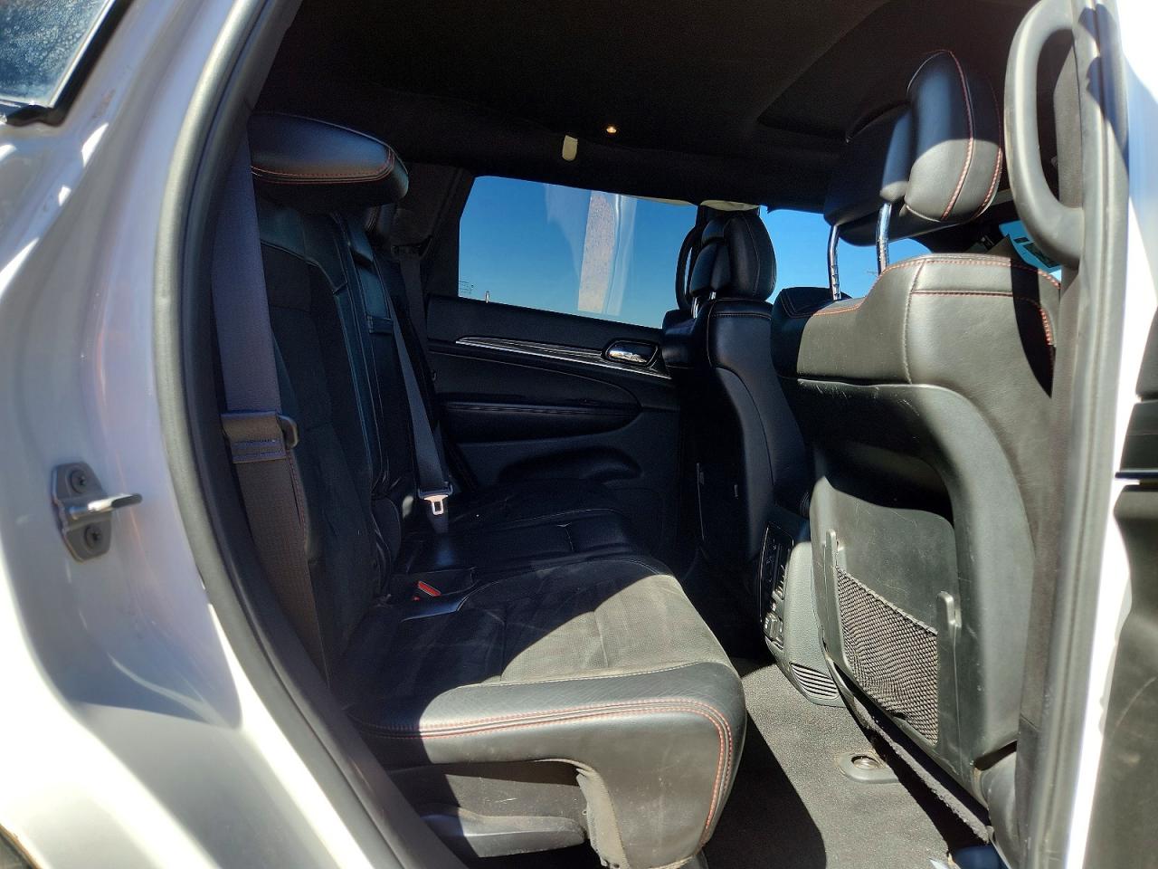 2019 JEEP GRAND CHEROKEE TRAILHAWK photo 11