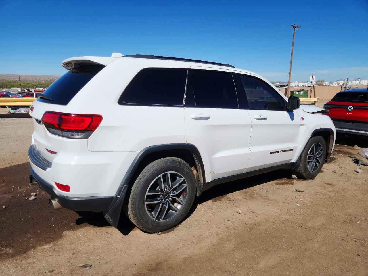 2019 JEEP GRAND CHEROKEE TRAILHAWK photo 3
