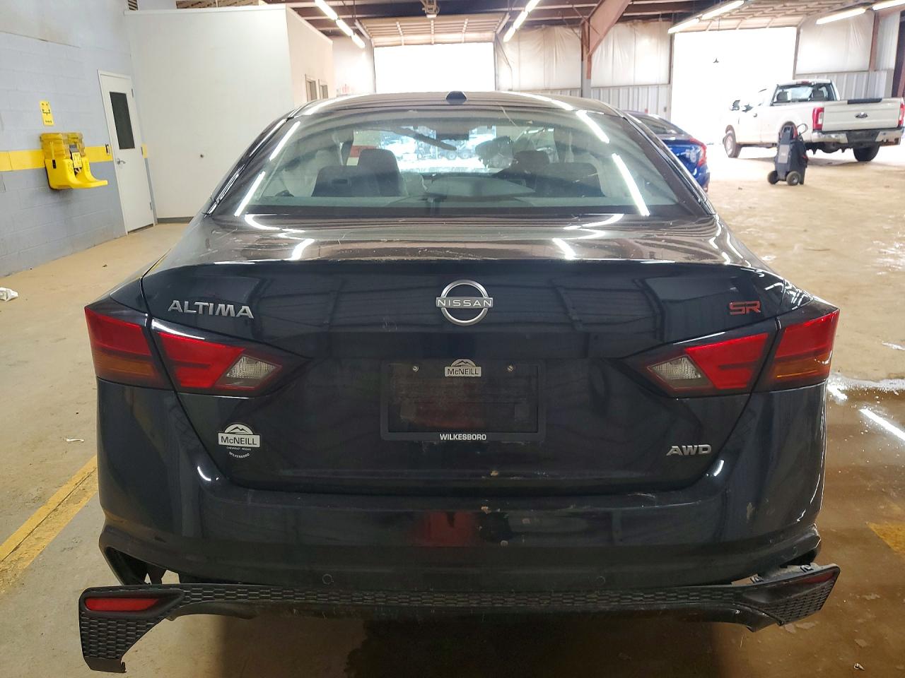 2024 NISSAN ALTIMA 2.5 SR photo 16