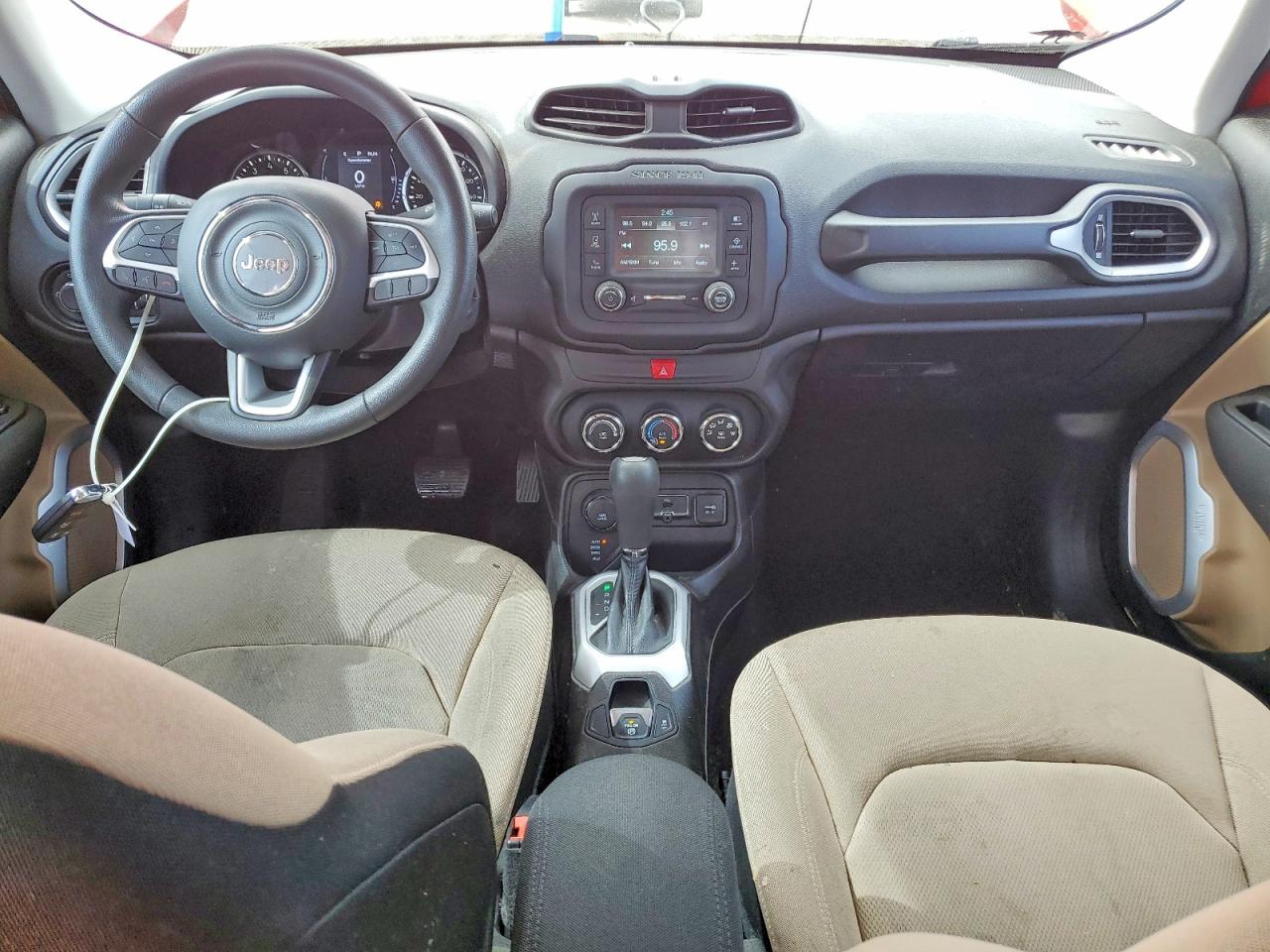 2017 JEEP RENEGADE SPORT photo 8
