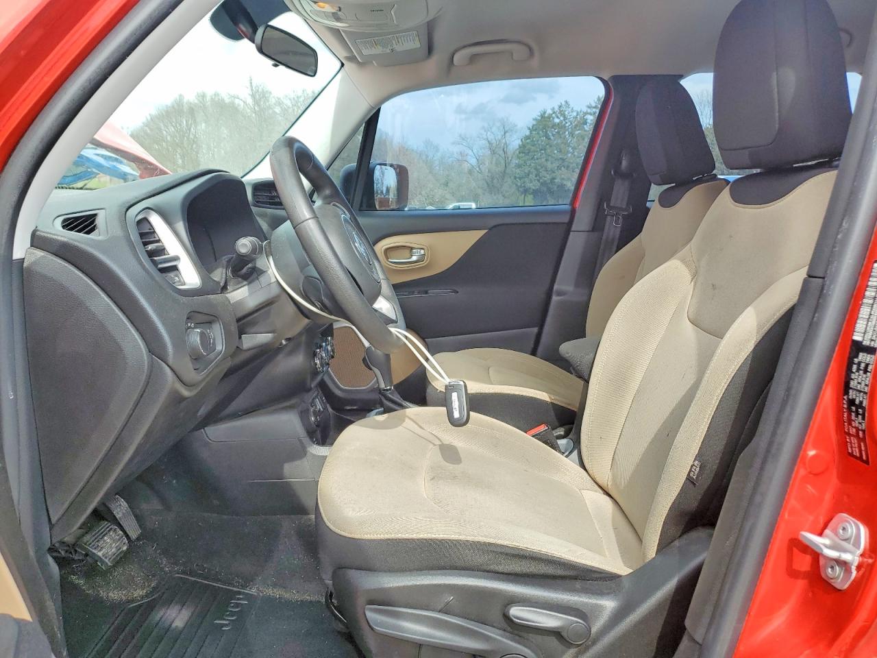 2017 JEEP RENEGADE SPORT photo 7