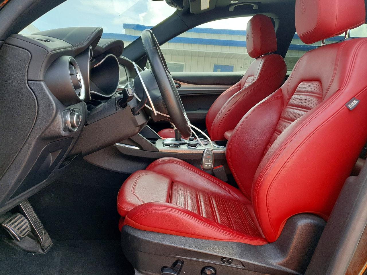 2022 ALFA ROMEO STELVIO TI photo 13