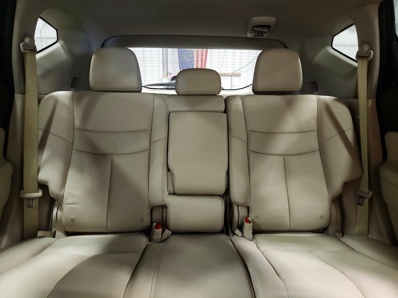 2017 NISSAN MURANO PLATINUM photo 19