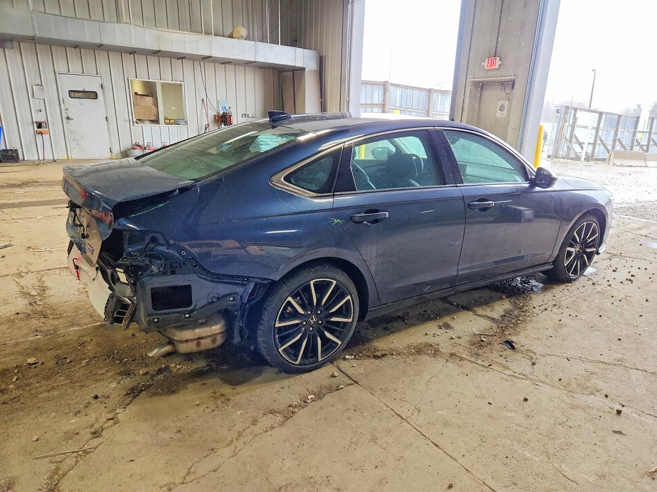 2025 HONDA ACCORD TOURING HYBRID photo 5